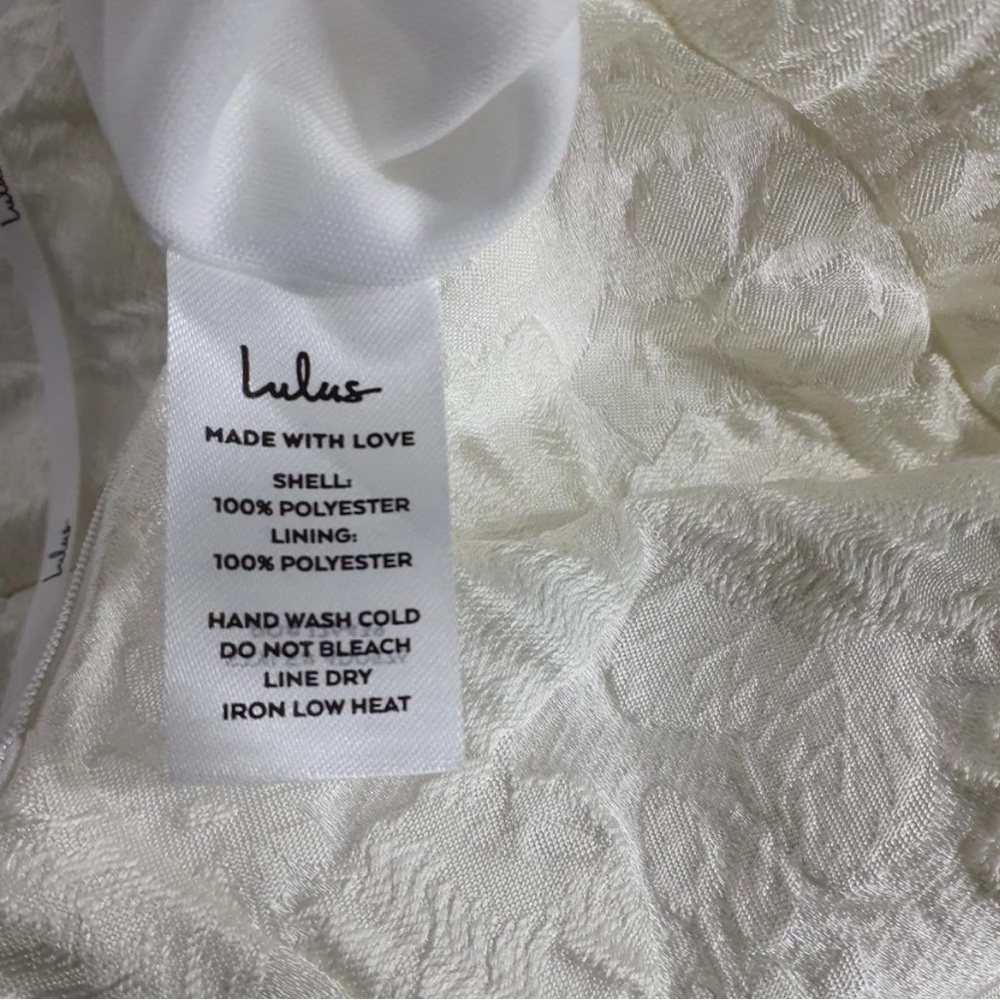 NWT Lulu’s White Floral Jacquard Strapless Dress - Picture 3 of 5